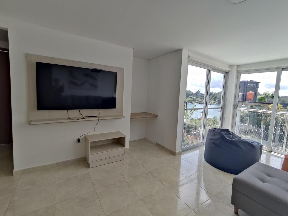 Hotel Aguas Abiertas กัวตาเป ภายนอก รูปภาพ