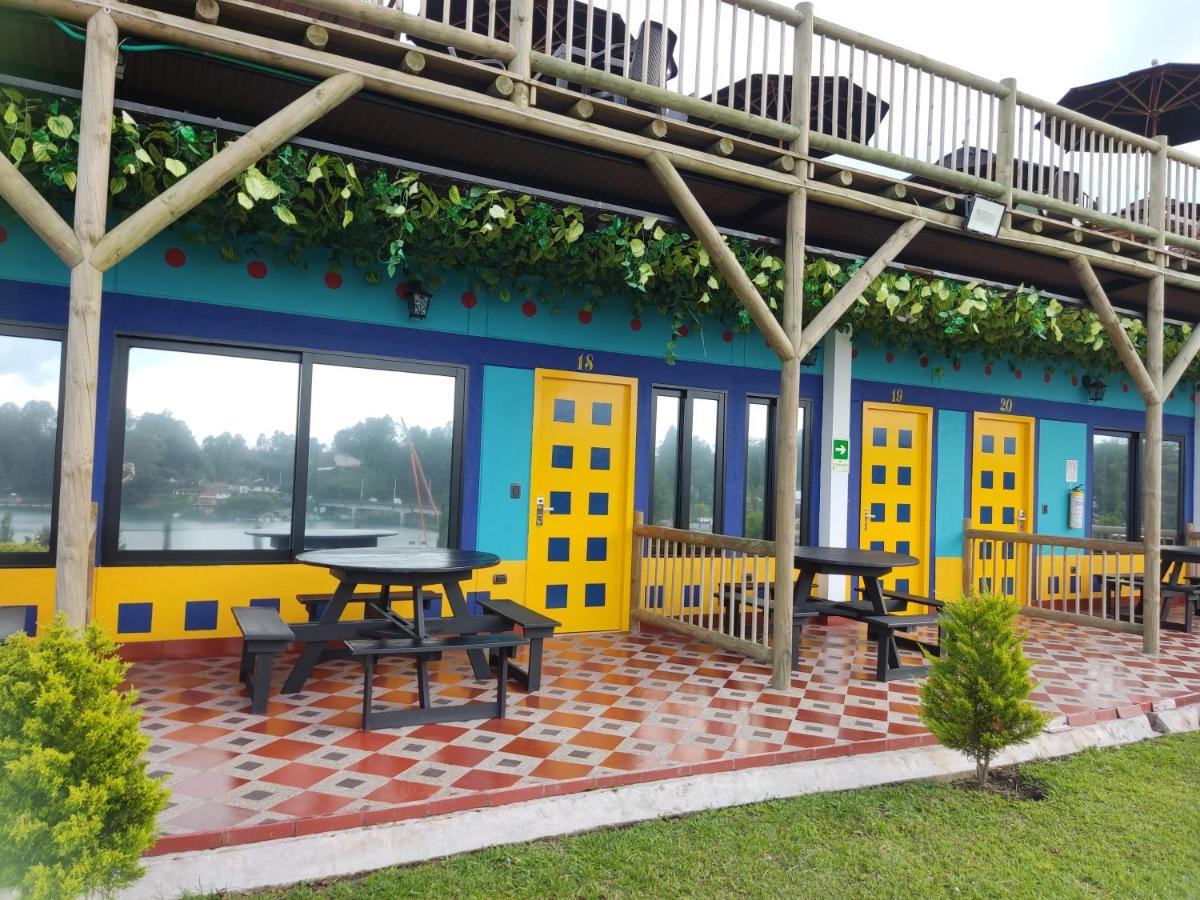 Hotel Aguas Abiertas กัวตาเป ภายนอก รูปภาพ