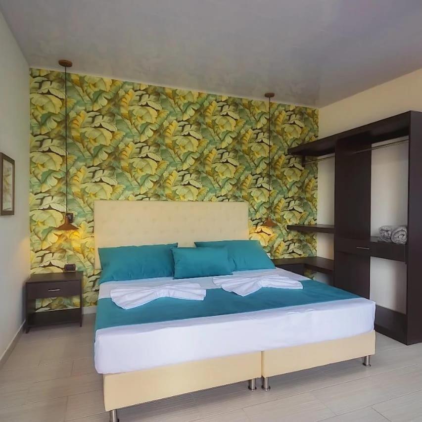Hotel Aguas Abiertas กัวตาเป ภายนอก รูปภาพ