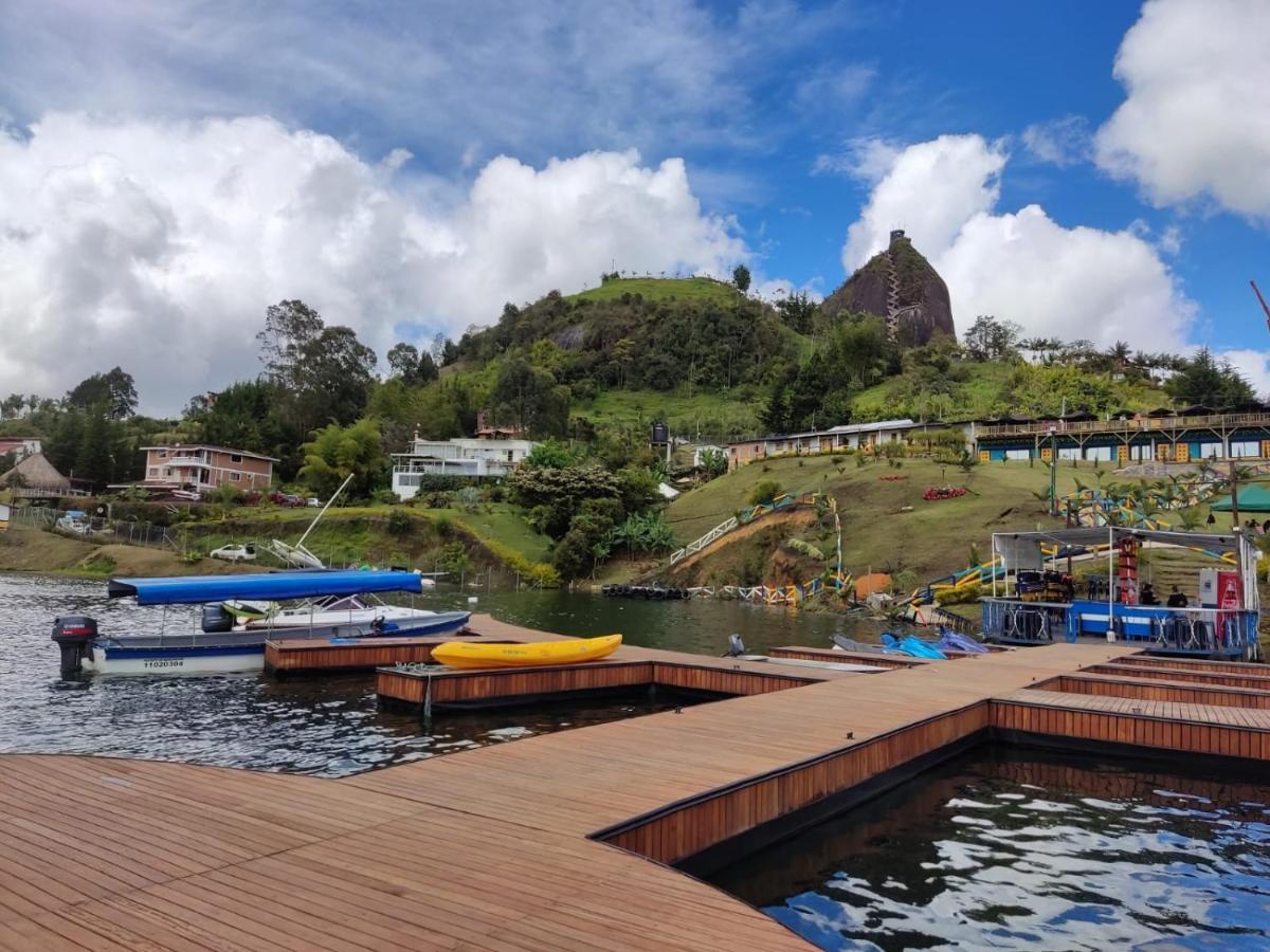 Hotel Aguas Abiertas กัวตาเป ภายนอก รูปภาพ