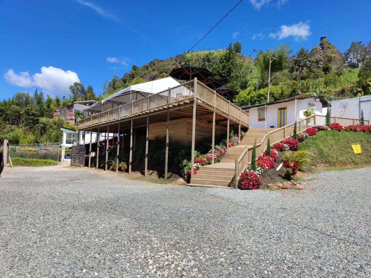 Hotel Aguas Abiertas กัวตาเป ภายนอก รูปภาพ
