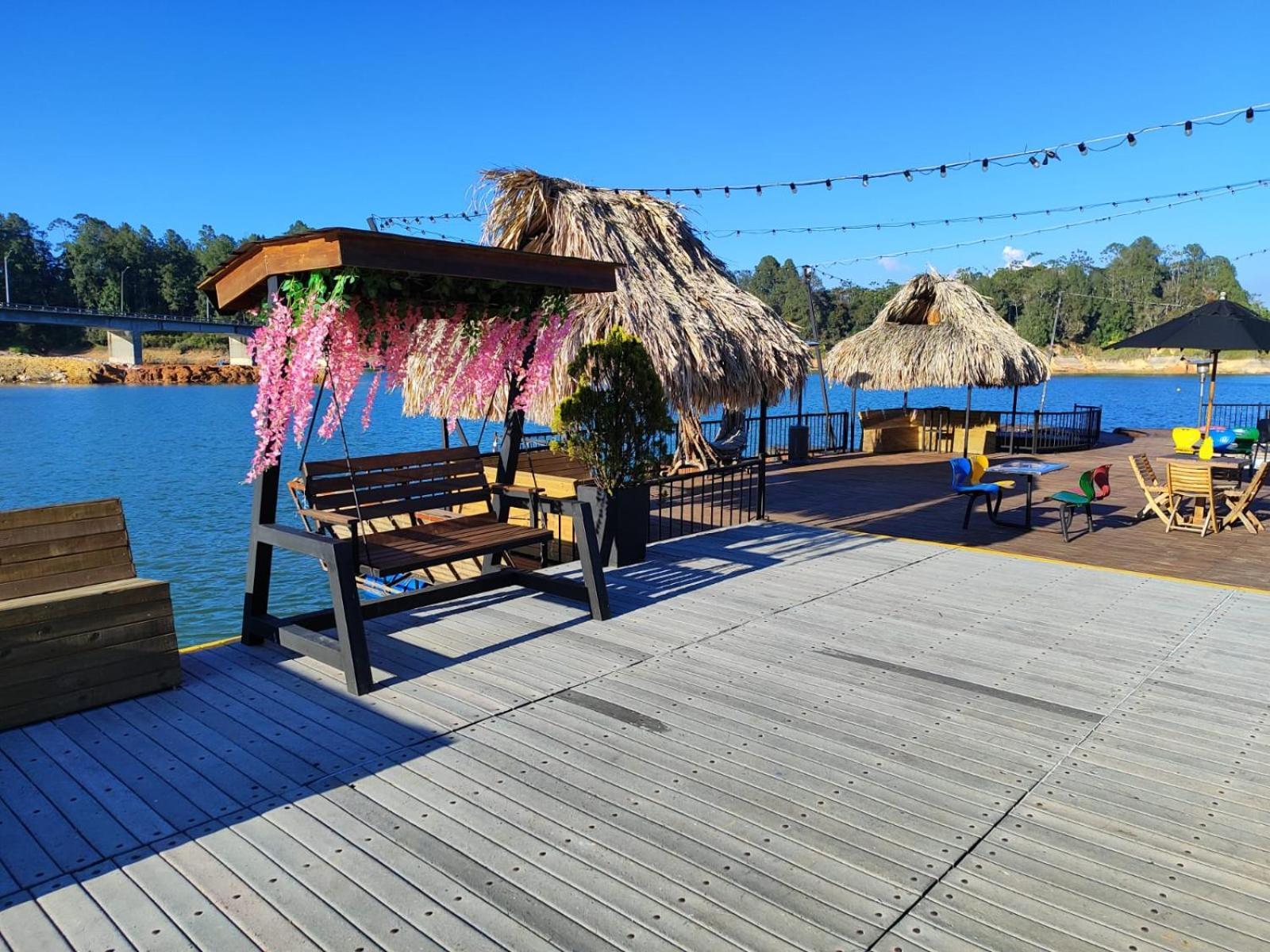 Hotel Aguas Abiertas กัวตาเป ภายนอก รูปภาพ
