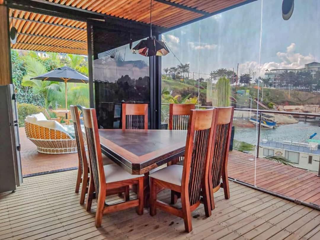 Hotel Aguas Abiertas กัวตาเป ภายนอก รูปภาพ