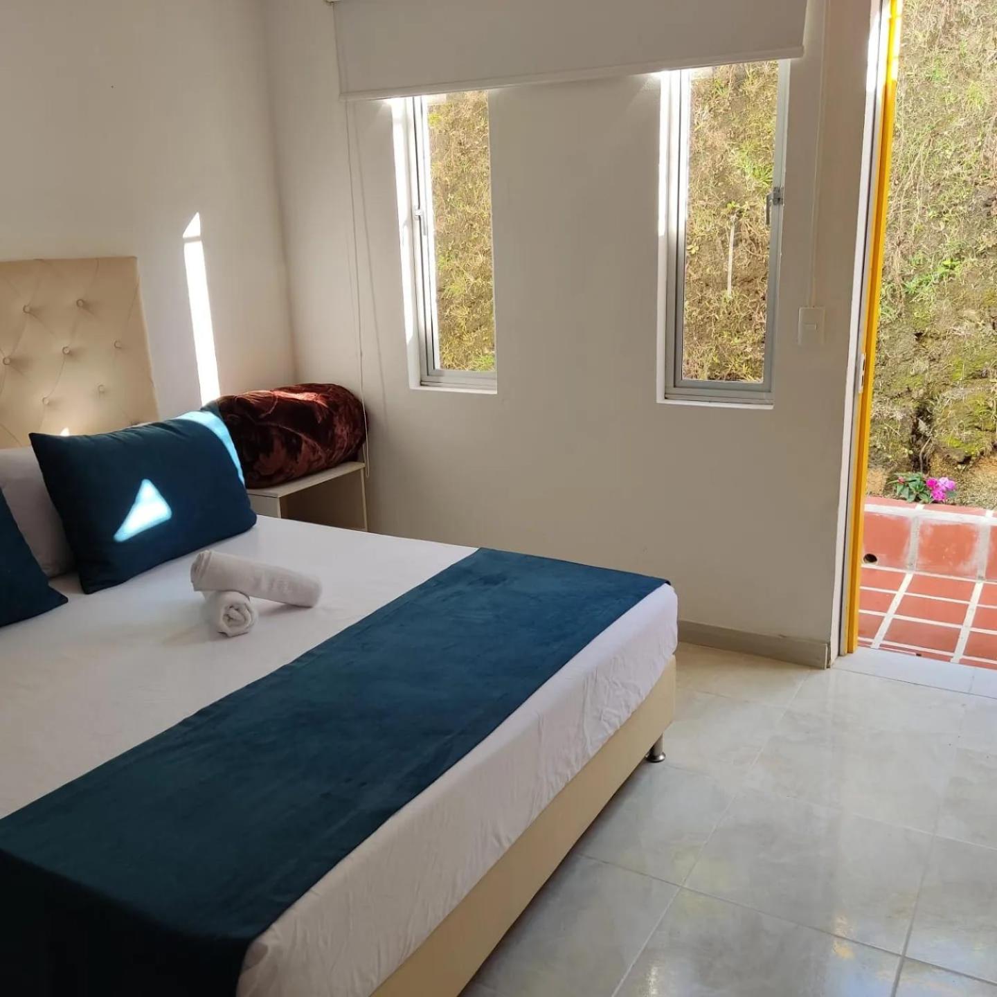Hotel Aguas Abiertas กัวตาเป ภายนอก รูปภาพ